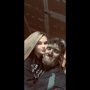 Meet your Posher, Chelsie